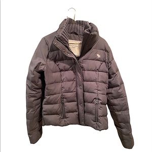 Abercrombie & Fitch Gray Quilted Puffer Jacket